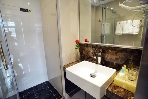 Deluxe İki Ayrı Yataklı Oda