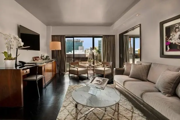 Süit (WILSHIRE SUITE)