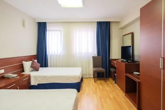 İKİ AYRI YATAKLI ODA