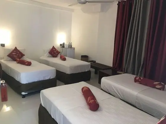 Deluxe Ortak Ranzalı Oda