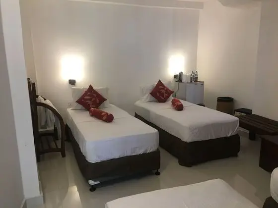 Deluxe Ortak Ranzalı Oda