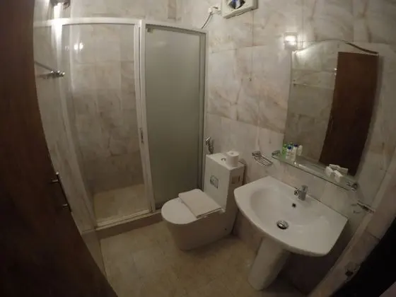 Standard Tek Büyük veya İki Ayrı Yataklı Oda