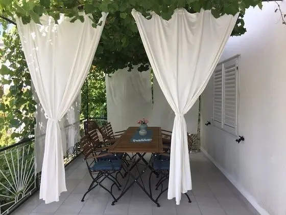 Apart Daire (Sjajna - garden - A1(8))