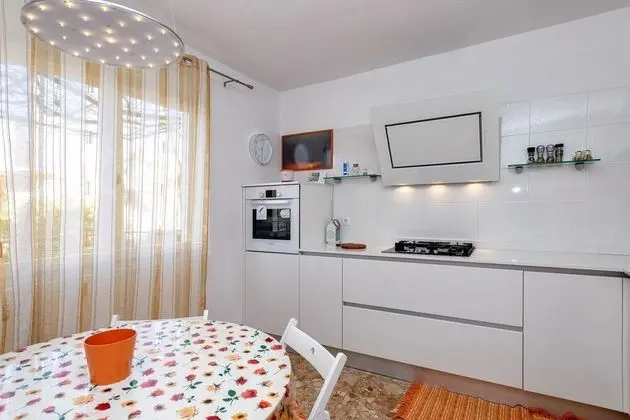 Apart Daire (Sjajna - garden - A1(8))