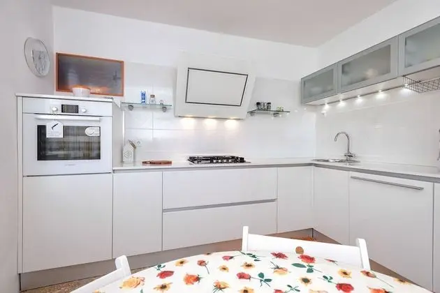 Apart Daire (Sjajna - garden - A1(8))