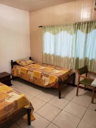 Basic Tek Büyük veya İki Ayrı Yataklı Oda