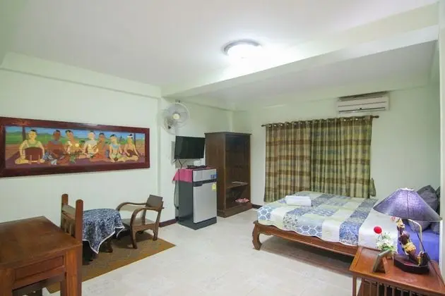 Standard Air-Condition Room