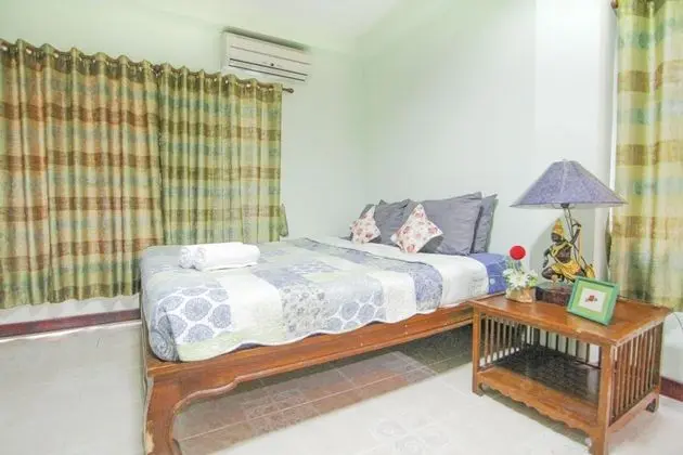 Standard Air-Condition Room