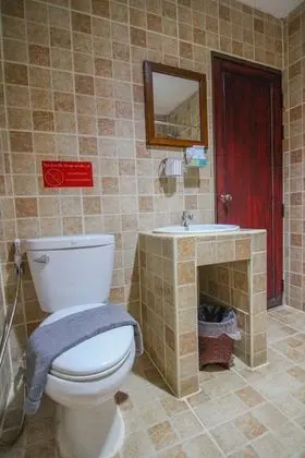 Standard Fan Room