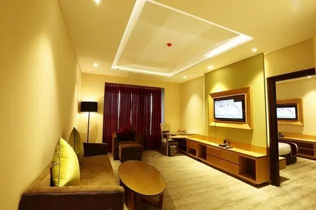 Luxury Süit, 1 En Büyük (King) Boy Yatak, Park Manzaralı