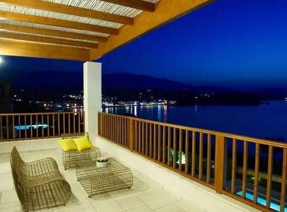 Villa, 3 Yatak Odası, Kişiye Özel Havuzlu (Ammos)
