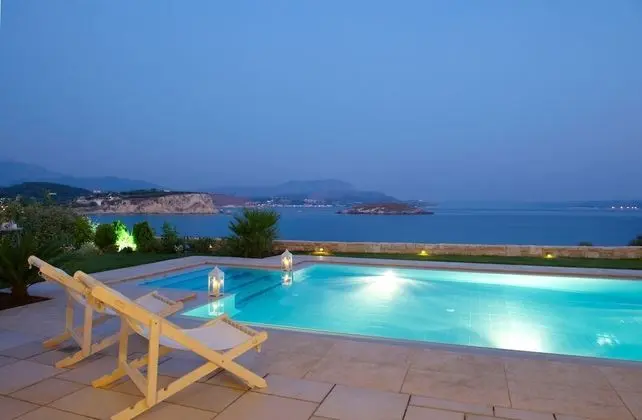 Villa, 3 Yatak Odası, Kişiye Özel Havuzlu (Ammos)