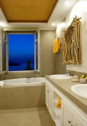 Villa, 3 Yatak Odası, Kişiye Özel Havuzlu (Ammos)