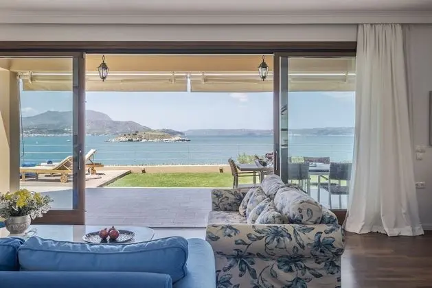Villa, 3 Yatak Odası, Kişiye Özel Havuzlu (Anemos)