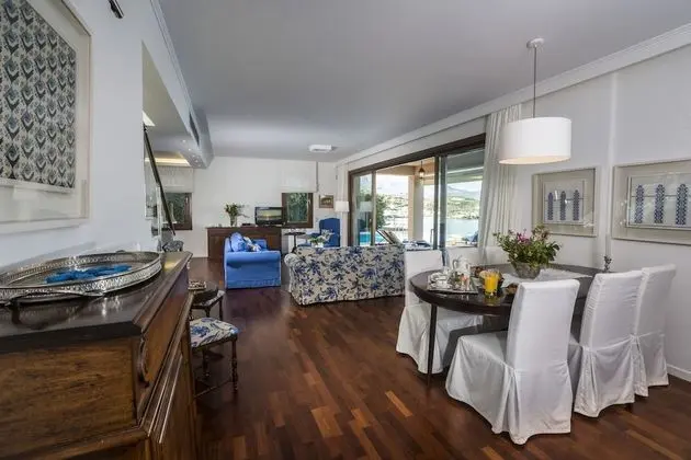 Villa, 3 Yatak Odası, Kişiye Özel Havuzlu (Anemos)