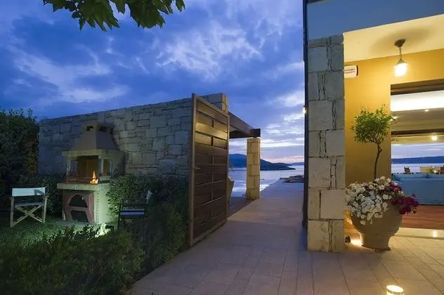 Villa, 3 Yatak Odası, Kişiye Özel Havuzlu (Anemos)