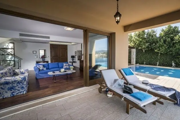 Villa, 3 Yatak Odası, Kişiye Özel Havuzlu (Anemos)