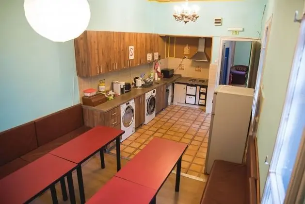 Bed in 6-Bed Dormitory Room (age 18-40)