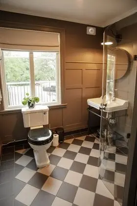 Standard Tek Büyük Yataklı Oda (Klubbhuset)