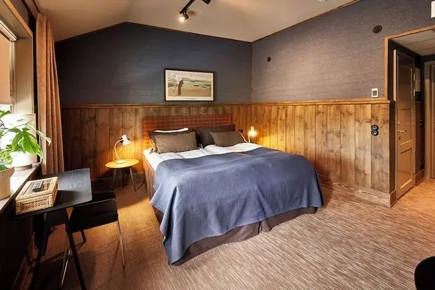 Standard Tek Büyük Yataklı Oda (Nya)