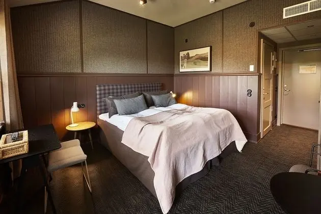 Standard Tek Büyük Yataklı Oda (Nya)