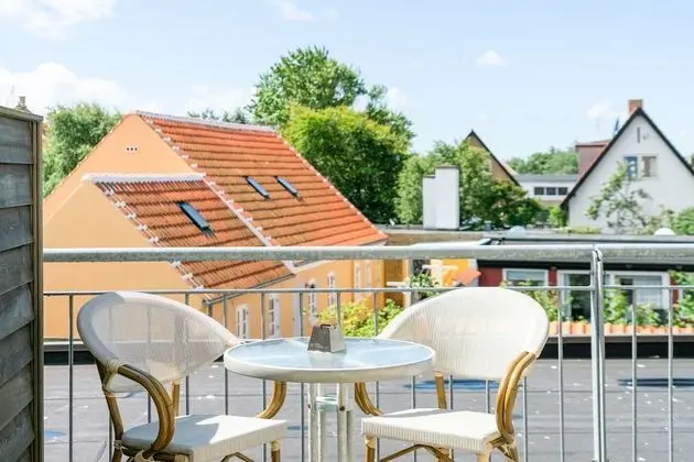 Tek Büyük Yataklı Oda, Teras (or Balcony)