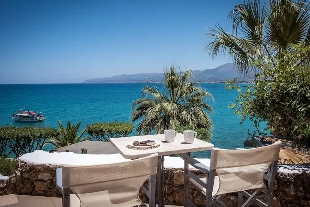 Stüdyo, Deniz Manzaralı