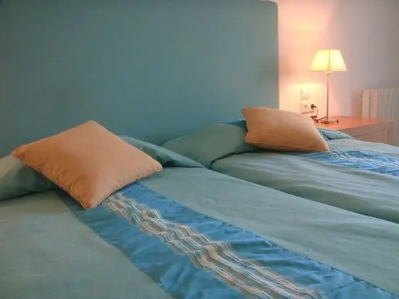 Standard Tek Büyük Yataklı Oda (with Extra Bed)