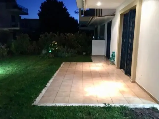 Ev, 3 Yatak Odası, Bahçe Manzaralı (2)
