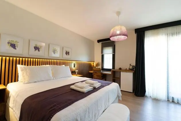 Çift Kişilik, Bahçe Manzaralı, Balkonlu