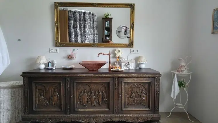 Basic İki Ayrı Yataklı Oda, Ortak Banyo