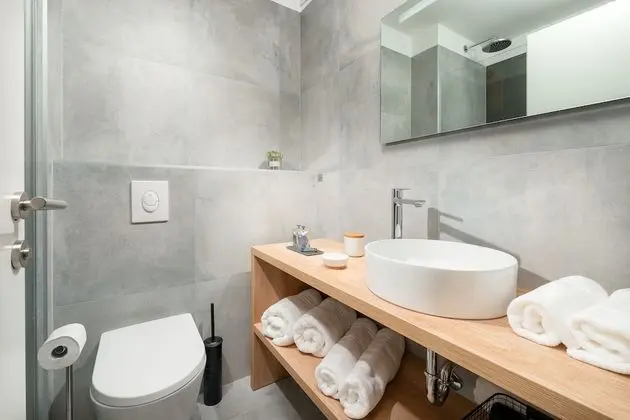 Deluxe Tek Büyük veya İki Ayrı Yataklı Oda, Bahçe Manzaralı (with Sofa Bed)