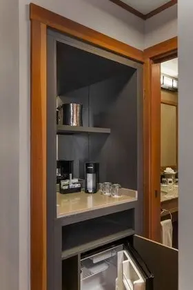 Oda, Manzaralı (Fireside)