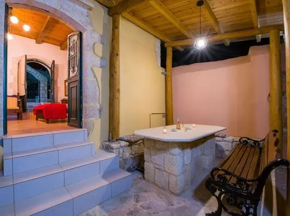 Stüdyo, Havuz Manzaralı, Bahçeli (Theano)