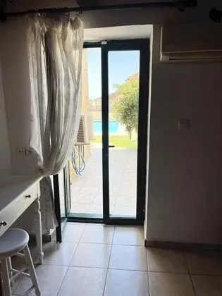 Traditional Süit, 1 Yatak Odası, Havuz Manzaralı, Bahçeli (Erato)