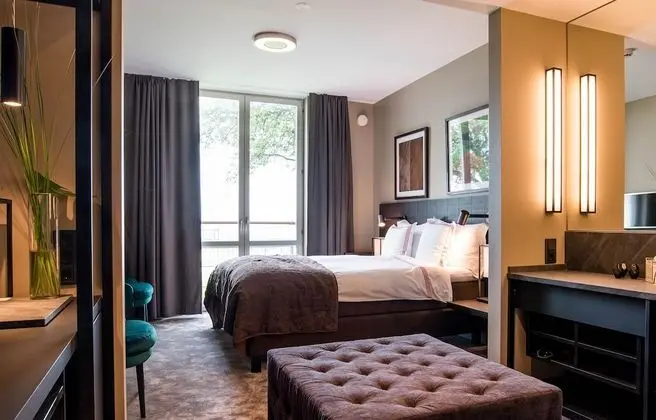 Tek Büyük Yataklı Oda, Deniz Manzaralı (Main Building)