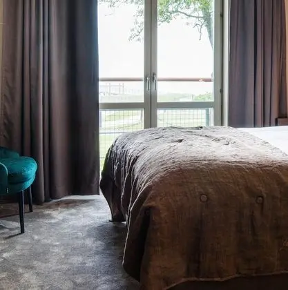 Tek Büyük Yataklı Oda, Deniz Manzaralı (Main Building)