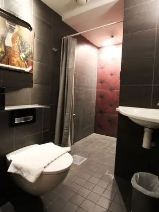 Deluxe İki Ayrı Yataklı Oda, Özel Banyo (No Windows)