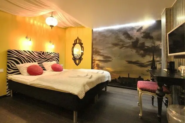 Deluxe İki Ayrı Yataklı Oda, Özel Banyo (No Windows)