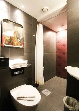 Deluxe Tek Kişilik Oda, 1 Çift Kişilik Yatak, Özel Banyo (No Windows)