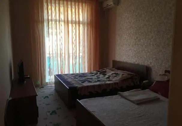 Tek Büyük veya İki Ayrı Yataklı Oda, Sigara İçilmez