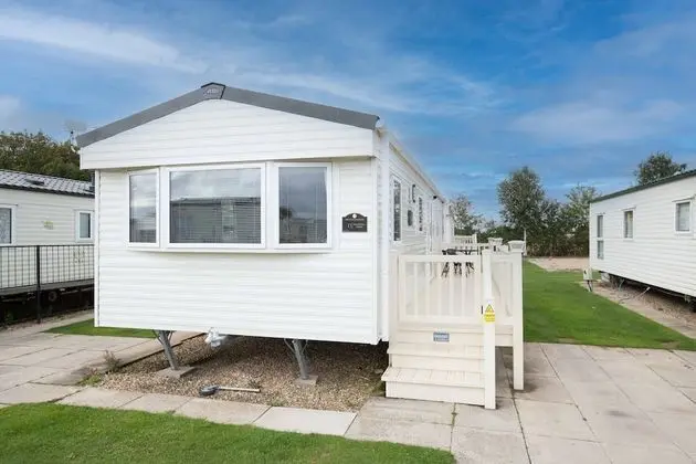 Karavan, Banyolu/Duşlu (Willenhall Lodge 8 Berth)