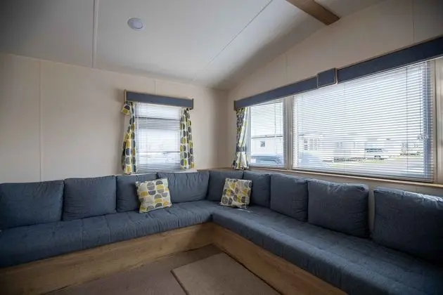 Karavan, Banyolu/Duşlu (Willenhall Lodge 8 Berth)