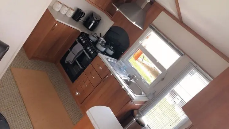Karavan, Özel Banyo (6 Berth)