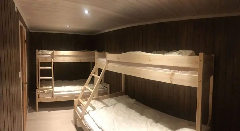 Superior Kulübe, 4 Yatak Odası