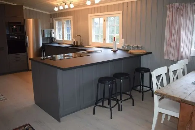 Traditional Kulübe (Liaraket 32)