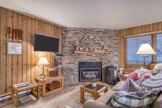 Daire, 1 Büyük (Queen) Boy Yatak ve Çekyat (Ski House 144)