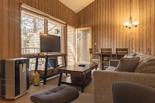 Daire, 1 Büyük (Queen) Boy Yatak ve Çekyat (Ski House 251)