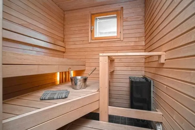 MastonAitio 60, Sauna