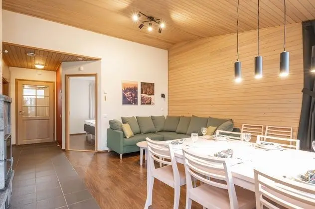 Mastonaitio80, Sauna